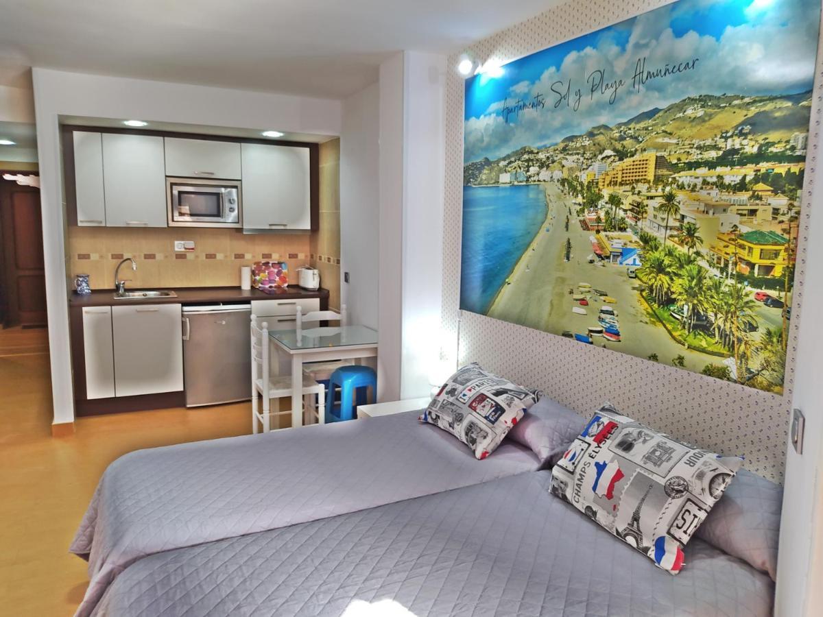 Apartamentos Sol Y Playa Almunecar Bagian luar foto