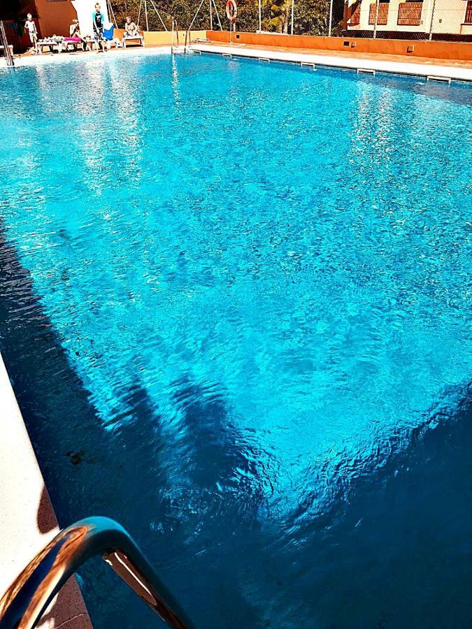 Apartamentos Sol Y Playa Almunecar Bagian luar foto